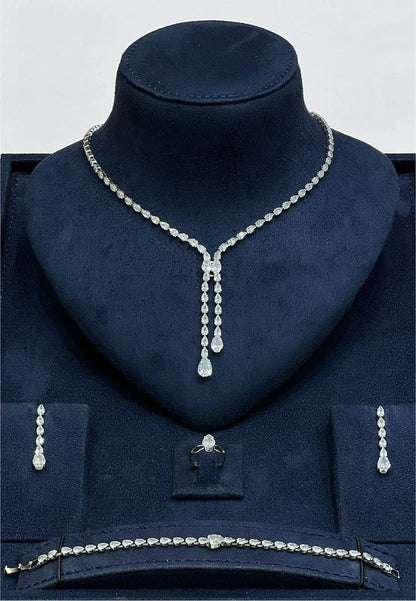 Elegant Teardrop Crystal Jewelry Set