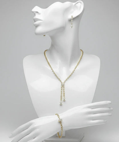 Elegant Teardrop Crystal Jewelry Set